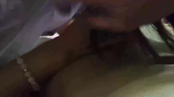 【网曝门事件】马来西亚皇家警校制服校花与男友不雅自拍视频流出 J8完具轮插浪穴 高清私拍91P 高清1080P版